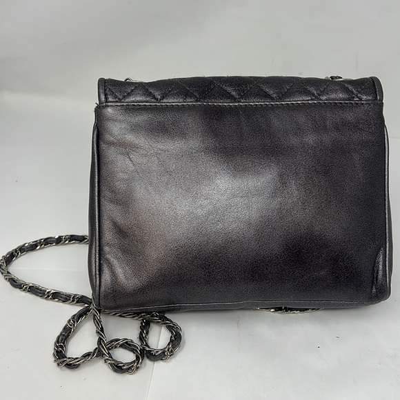 Ganson Metallic Pewter Gray Quilted Leather Crossbody Bag - Picture 5 of 8